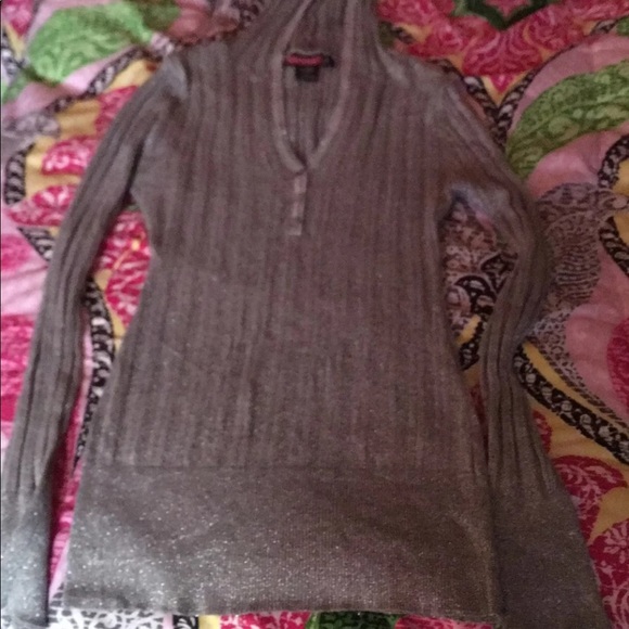 Adorable shimmer pullover sweater - Picture 1 of 2